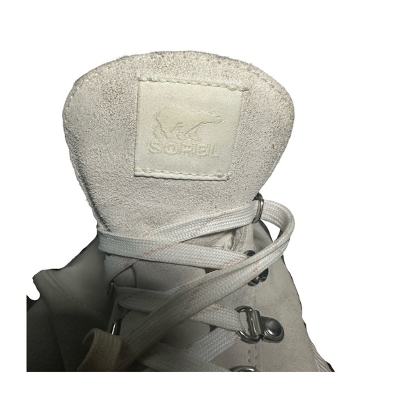 Sorel Women's Out N About III Conquest Winter Ankle Boot - Chalk, Sea Salt - Picture 12 of 13